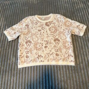 Rachel Zoe short sleeve Sweater. Fuzzy/soft. Size XL